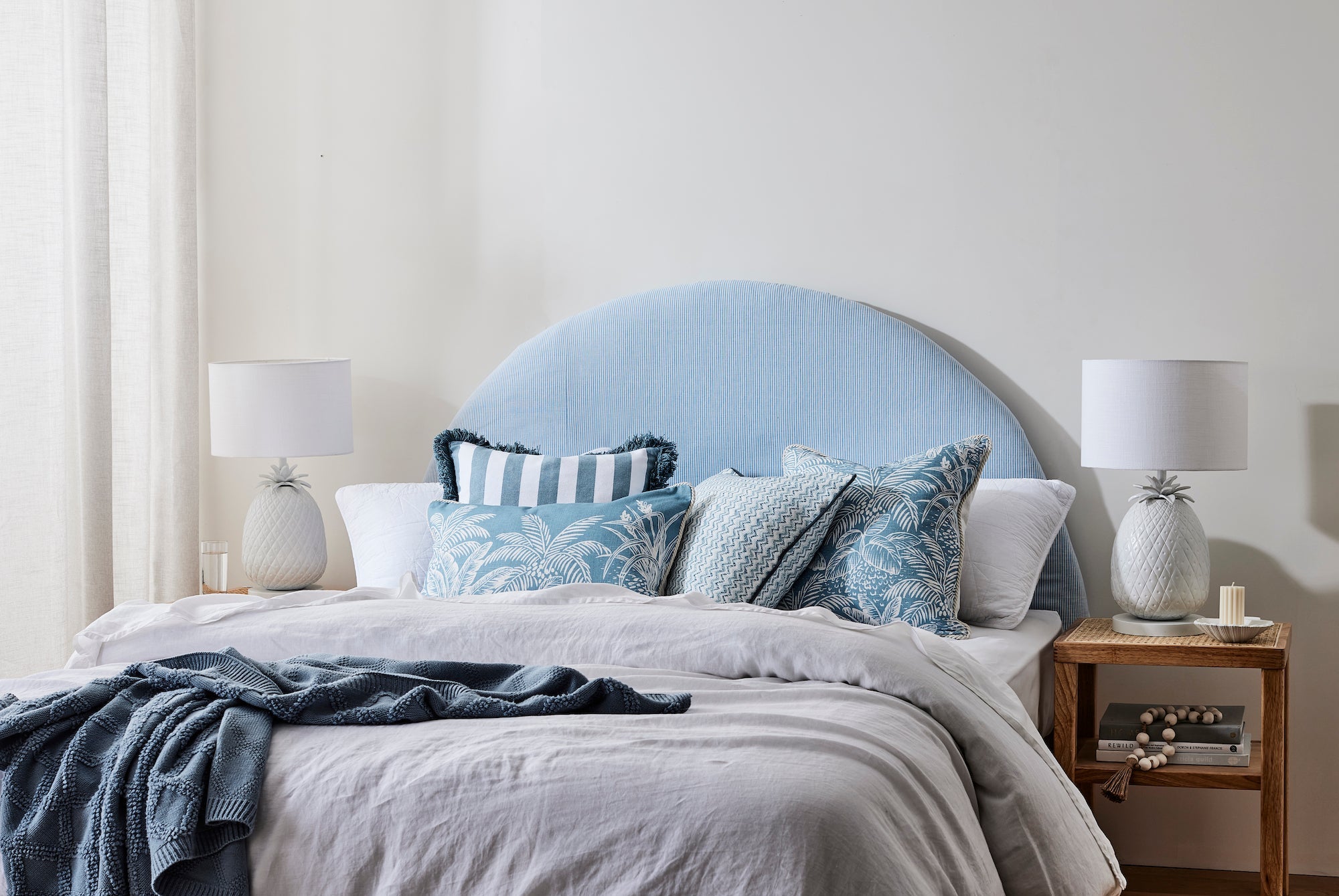 10 Tips For Lightening Up a Dark Room (No Renovations Needed) Madras Link