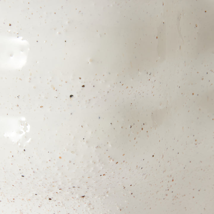 August Wavy Cream Planter