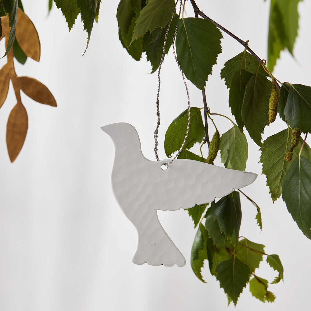 Dove White Beaten Decoration - Madras Link