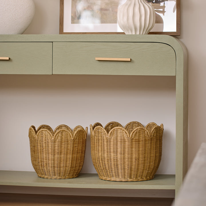Verity Green Console - Madras Link