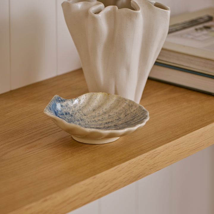 Scallop Blue Glazed Dish - Madras Link