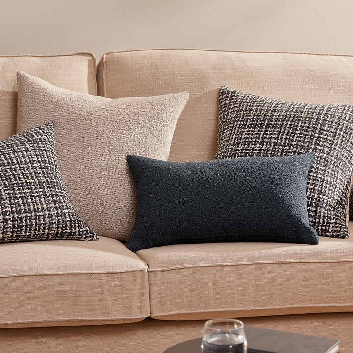 Hugo Cushion