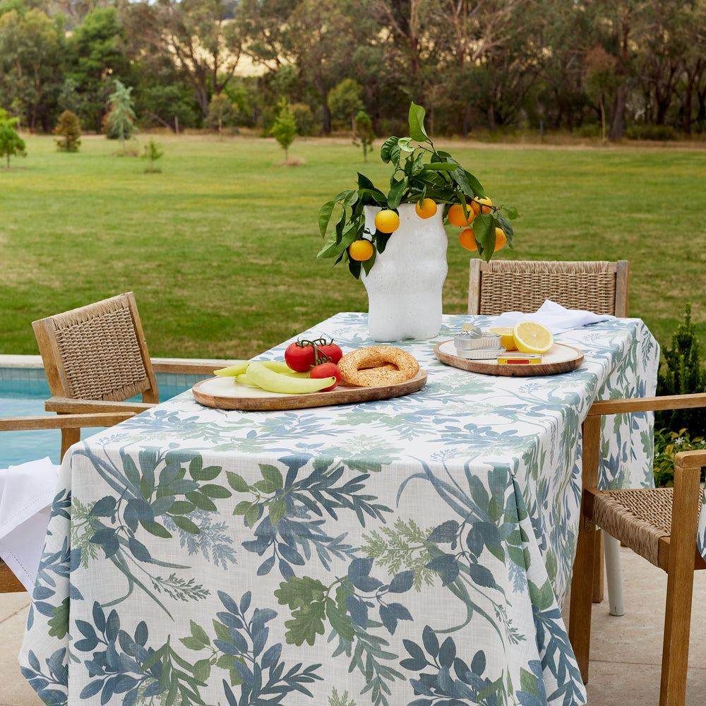 Naree Seafoam Tablecloth - Madras Link