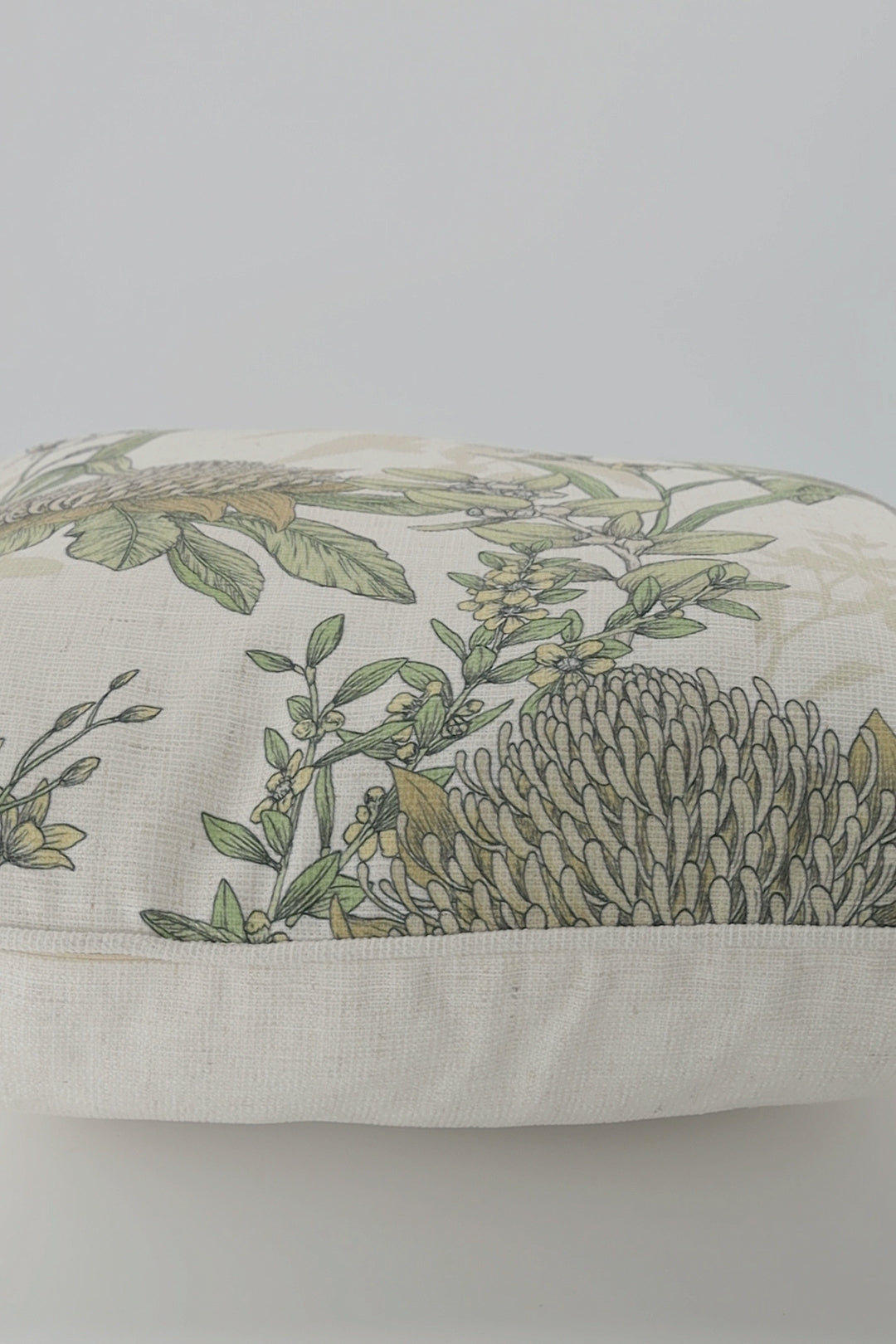 Glenelg Neutral Cushion