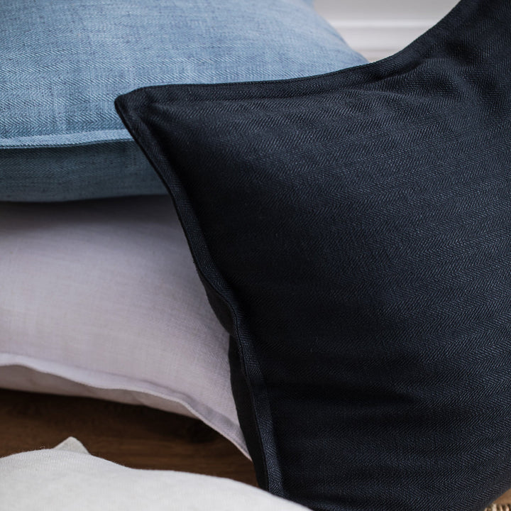 Harris Cushion - Black - Madras Link
