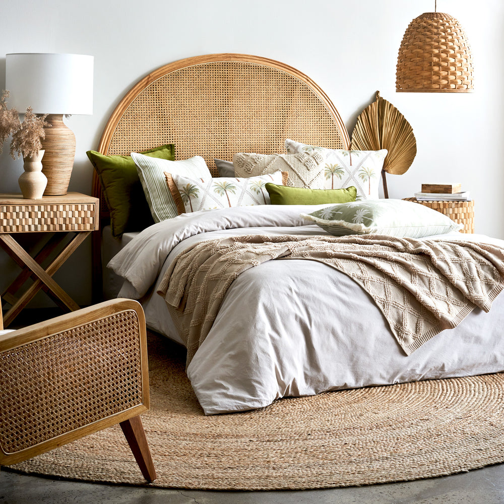 Lisbon Diamond Cushion - Off-white - Madras Link